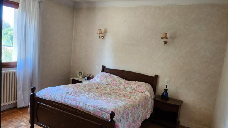 Maison - 170 m² - 5 pièces