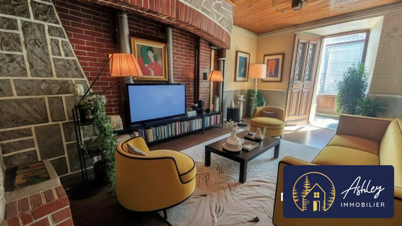 Maison - 96 m² - 5 pièces