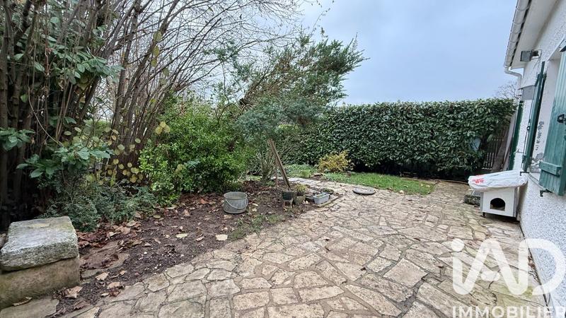 Maison - 93 m² - 4 pièces