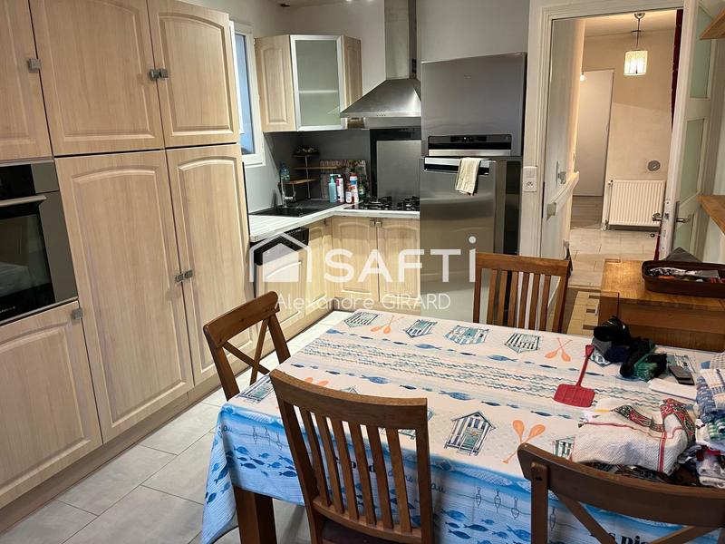 Maison - 80 m² - 4 pièces