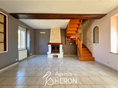 Propriété - 85 m² - 4 pièces