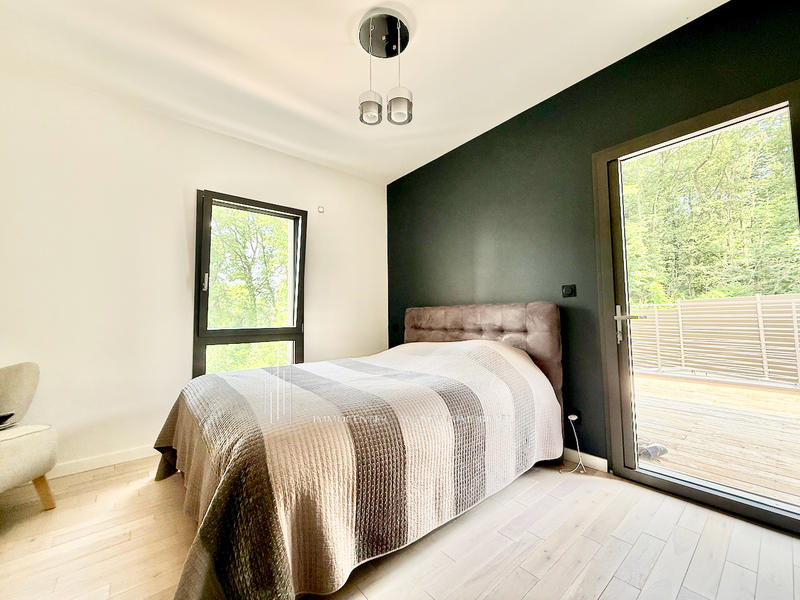 Villa - 145 m² - 6 pièces