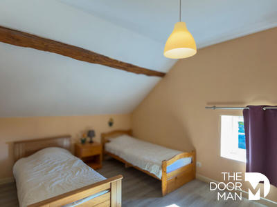 Maison - 120 m² - 5 pièces