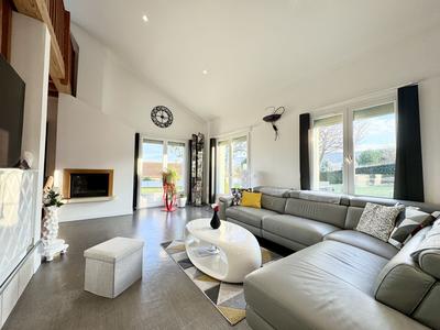 Maison - 148 m² - 5 pièces