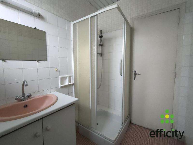 Pavillon - 76 m² - 6 pièces