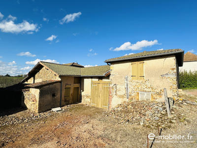 Maison - 218 m² - 8 pièces