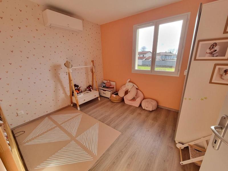 Maison - 93 m² - 5 pièces