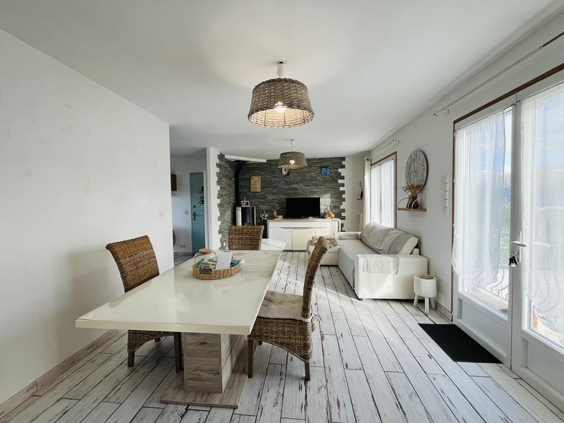 Maison - 65 m² - 4 pièces