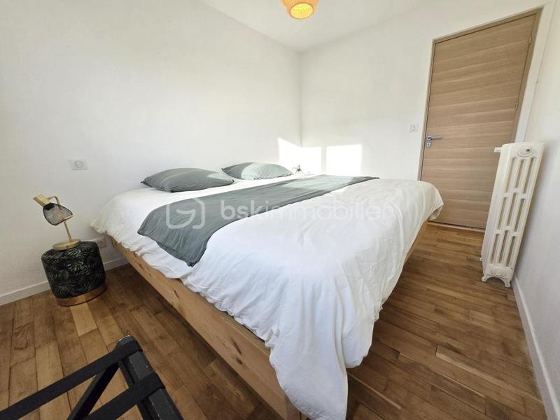 Maison - 95 m² - 5 pièces