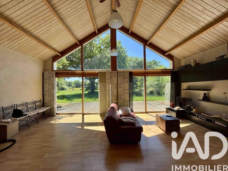 Maison - 184 m² - 6 pièces