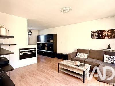 Appartement - 82 m² - 4 pièces