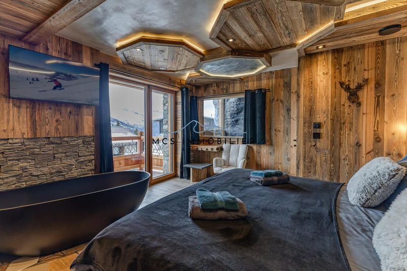 Châlet - 275 m² - 10 pièces