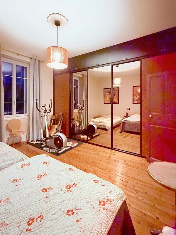 Appartement - 187 m² - 7 pièces