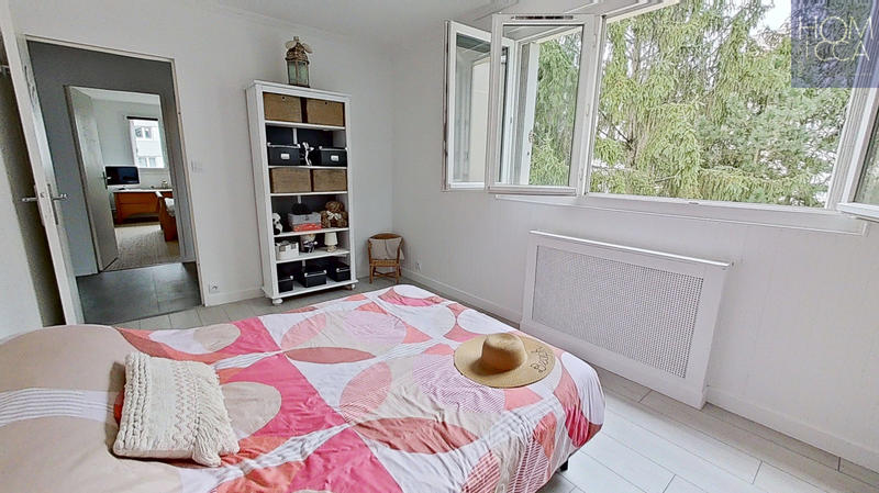 Appartement - 106 m² - 5 pièces