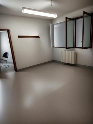 Maison - 285 m² - 10 pièces