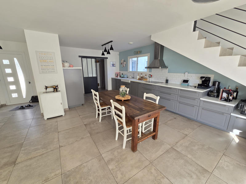 Maison - 130 m² - 4 pièces