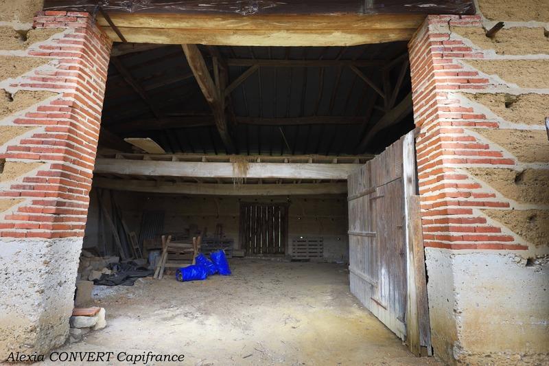 Grange - 330 m² - 4 pièces