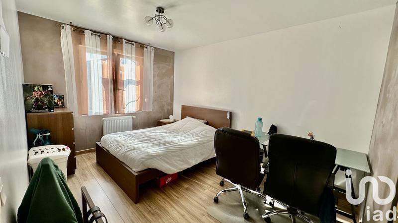 Maison - 228 m² - 8 pièces