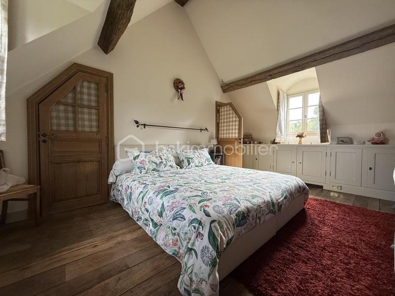 Propriété - 176 m² - 6 pièces