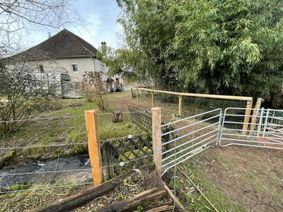 Ferme - 200 m² - 7 pièces