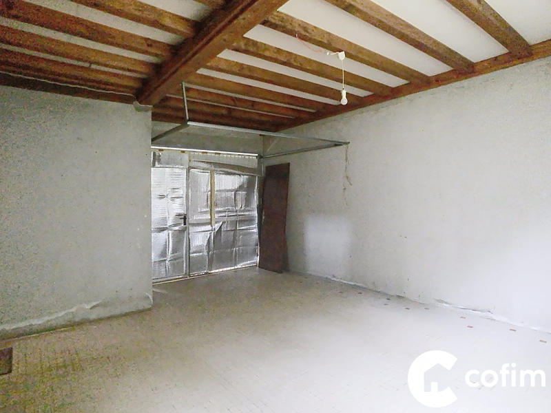 Maison traditionnelle - 176 m² - 7 pièces