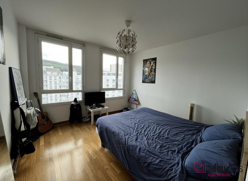 Appartement - 121 m² - 6 pièces