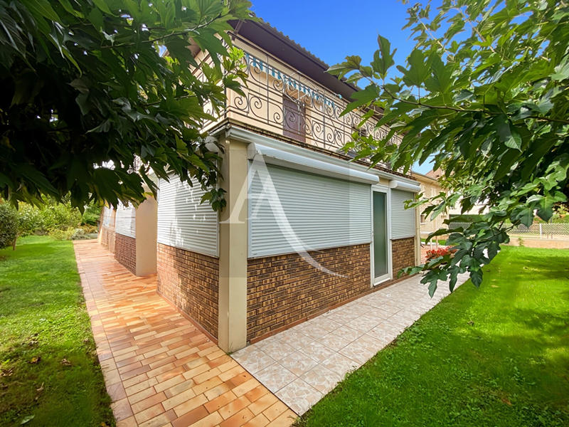 Maison - 126 m² - 7 pièces