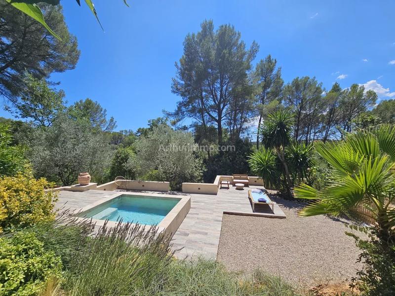 Maison - 155 m² - 5 pièces