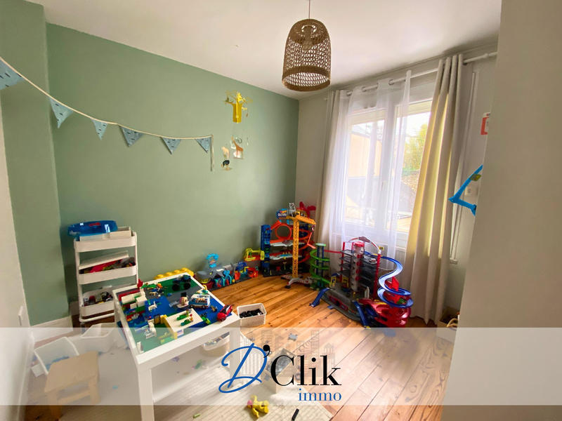 Maison - 117 m² - 5 pièces