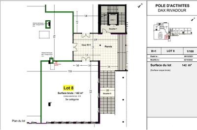 Local commercial - 389 m²