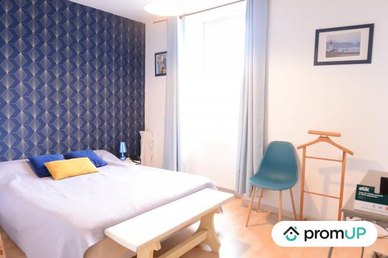 Local commercial - 550 m² - 15 pièces