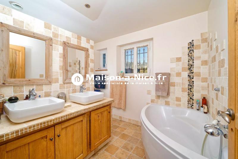 Maison - 152 m² - 4 pièces