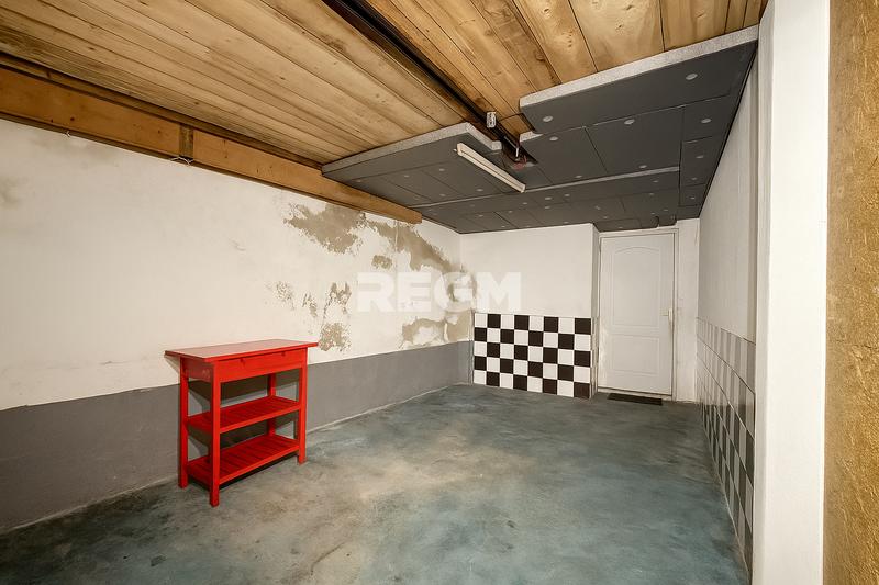 Maison de village - 100 m² - 6 pièces