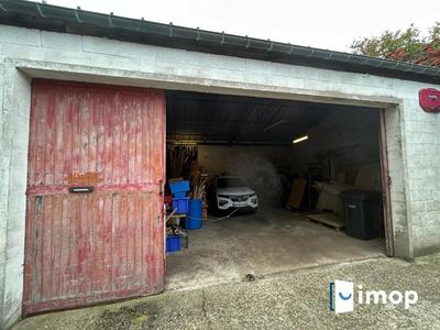 Local commercial - 140 m² - 6 pièces