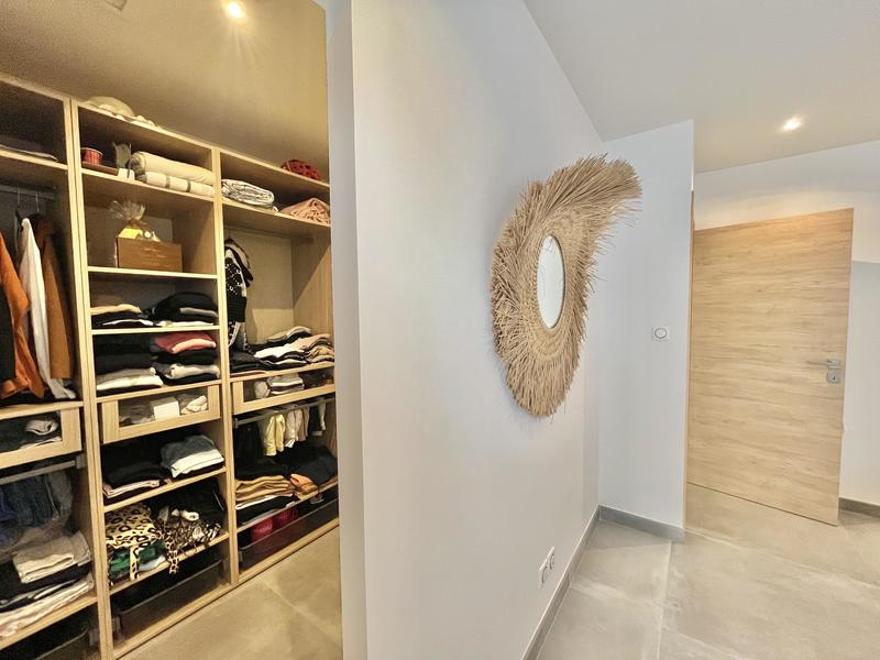 Villa - 169 m² - 5 pièces