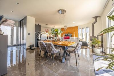 Maison - 130 m² - 5 pièces