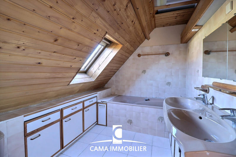 Maison - 125 m² - 6 pièces