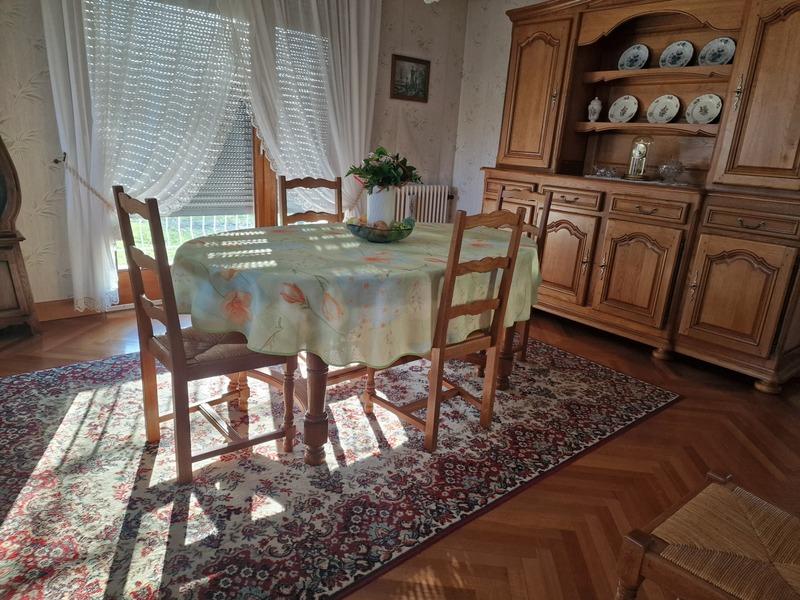 Maison - 140 m² - 6 pièces