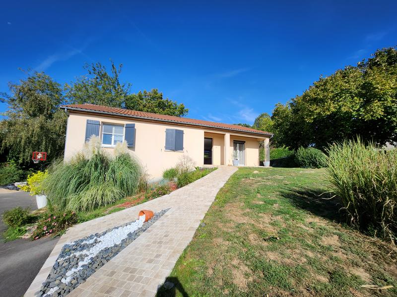 Maison - 120 m² - 6 pièces