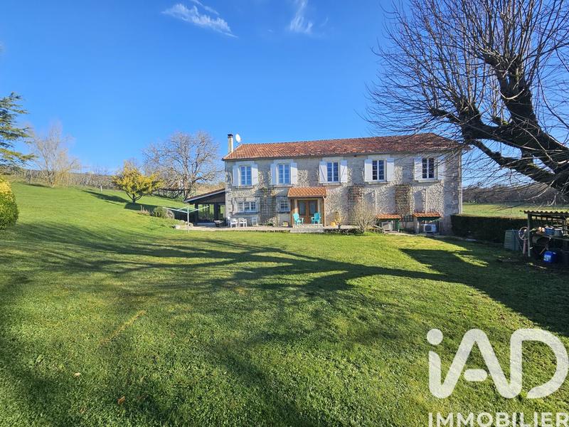 Maison de campagne - 292 m² - 5 pièces
