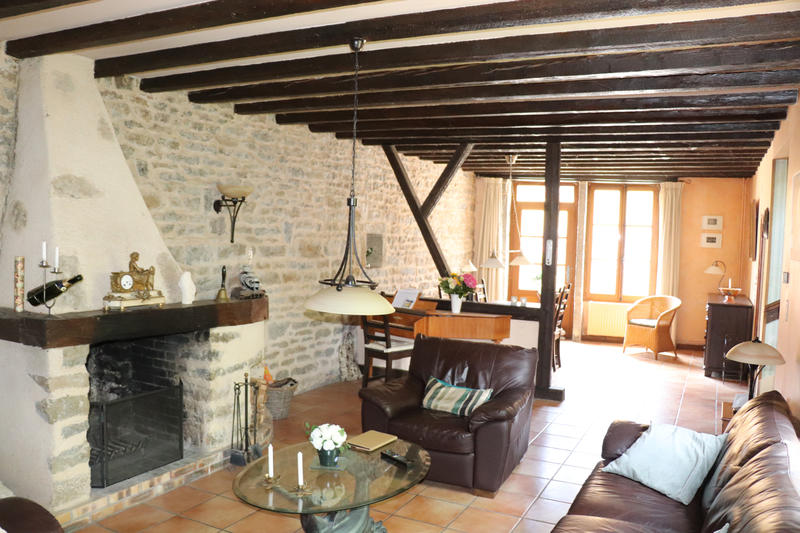 Maison - 190 m² - 6 pièces