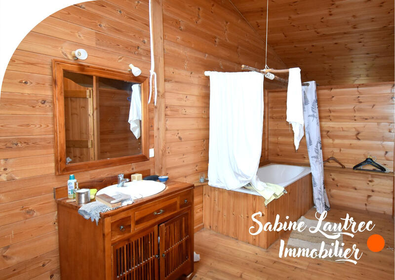 Maison - 208 m² - 4 pièces