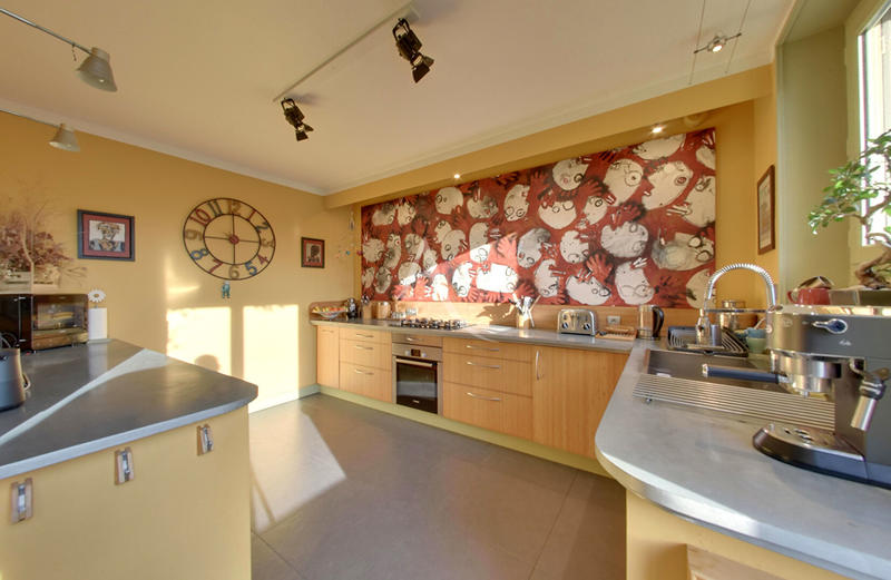 Maison - 207 m² - 6 pièces