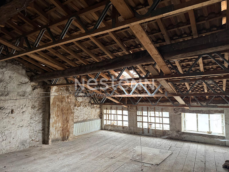 Immeuble - 5 pièces