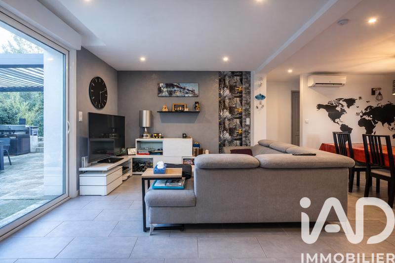 Maison - 110 m² - 4 pièces