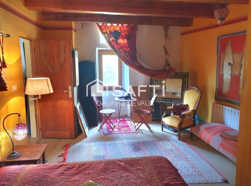 Maison - 176 m² - 5 pièces