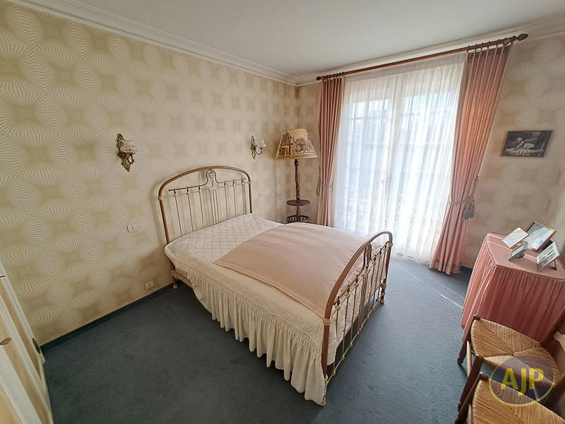 Maison - 123 m² - 5 pièces