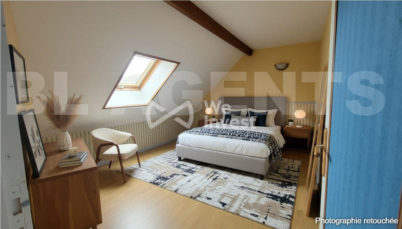 Maison traditionnelle - 135 m² - 7 pièces