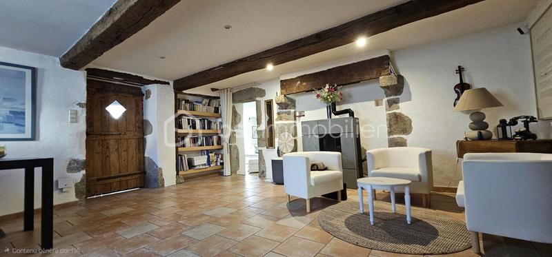 Maison ancienne - 165 m² - 7 pièces