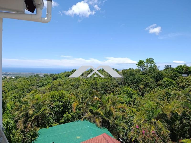 Maison - 60 m² - 4 pièces